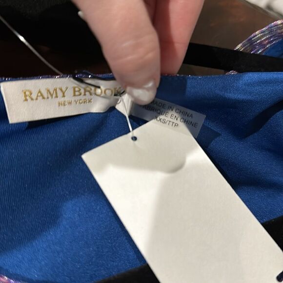 Ramy Brook NWT Georgia Metallic Plunge Neck Crop Blouse in Cabana Blue Combo XXS - Picture 5 of 5